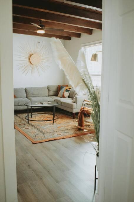 Casa Charleston-3Br-2Bath-Hot Tub-Pet Friendly-No Pet Fees! Villa Albuquerque Eksteriør billede