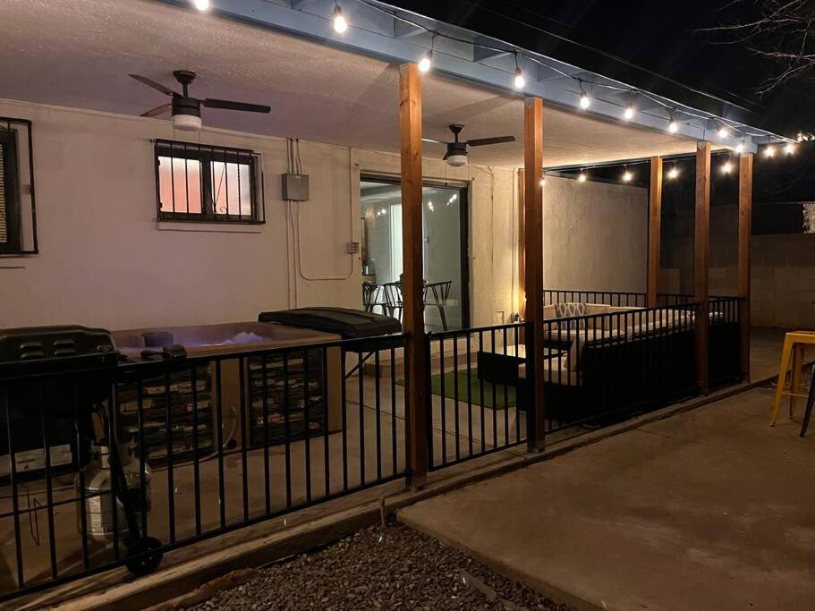 Casa Charleston-3Br-2Bath-Hot Tub-Pet Friendly-No Pet Fees! Villa Albuquerque Eksteriør billede