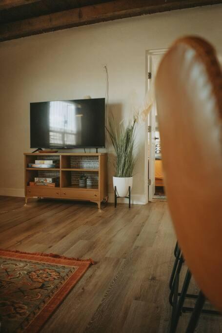 Casa Charleston-3Br-2Bath-Hot Tub-Pet Friendly-No Pet Fees! Villa Albuquerque Eksteriør billede